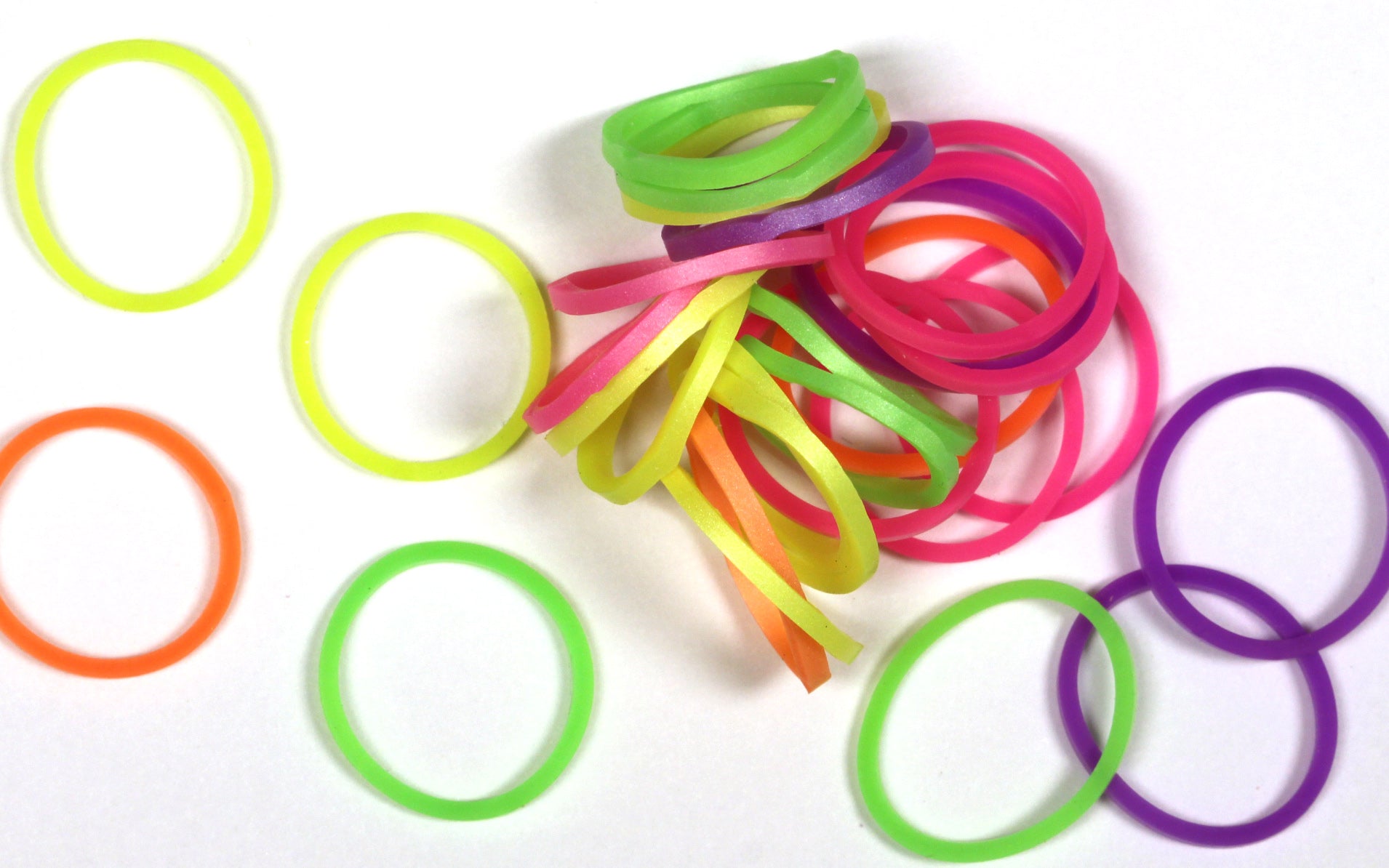 Rainbow Loom® Authentic Rubber Bands, Silicone Mixed Neon 300-band Package  With 12 C-clips and a FREE BRACELET 